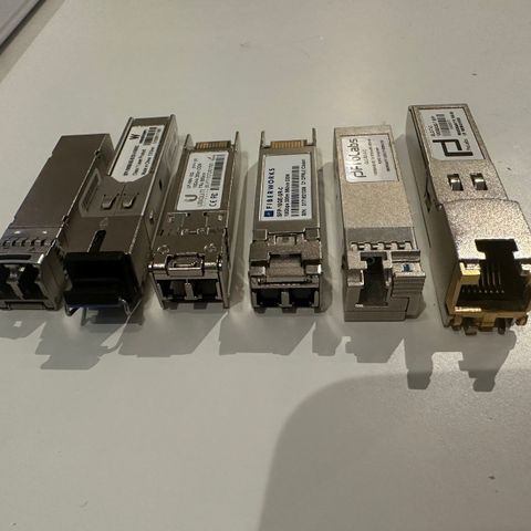 Diverse SFP moduler