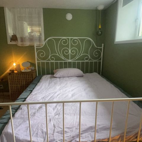 Ikea smijerns seng, uten madrass