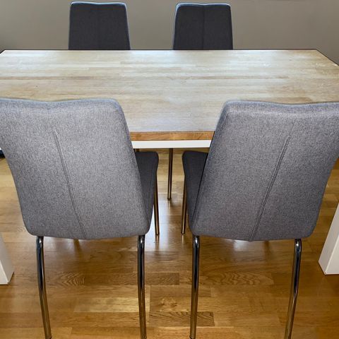 spisebord/kjøkkenbord m/6 stoler. Bohus 15500.