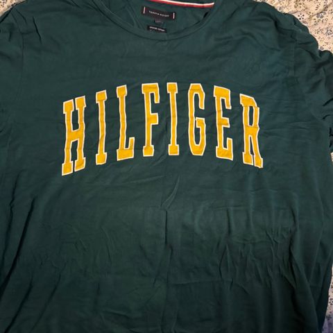 tommy hilfiger t-skjorte