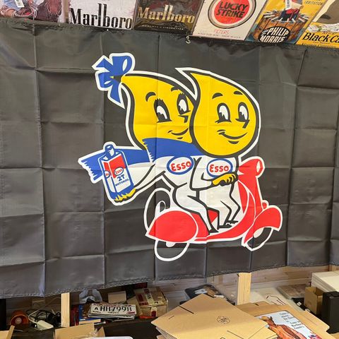 Esso Motoroil 2T Flagg For Vegg Dekor 90X150 cm. Garasje, Man Cave, Bar