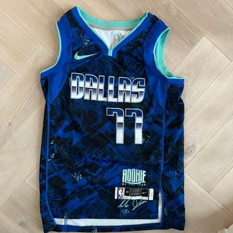 Dallas Mavericks jersey