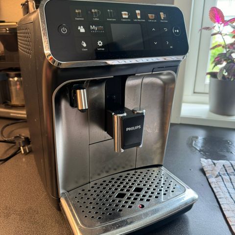 Philips EP5447/90 kaffemaskin