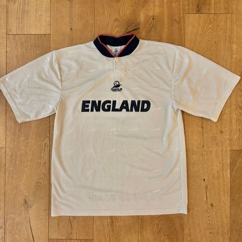 England supporterdrakt fra 1998 / Str L