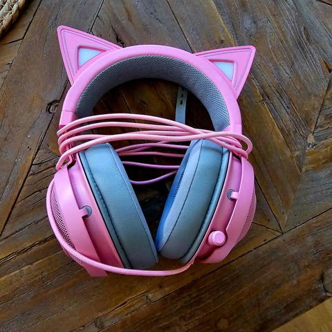 Razer Kraken Kitty Quartz gaming headset