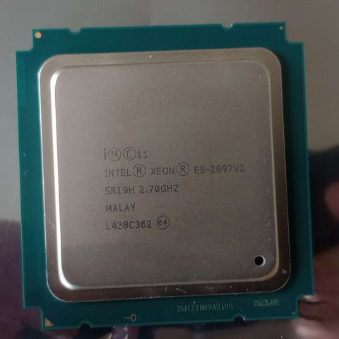 Intel Xeon E5 2697 v2 12c/24t