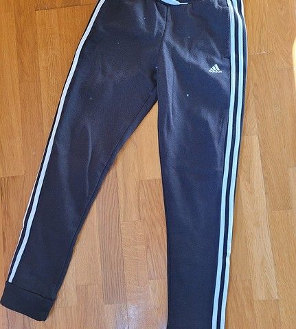 Adidas joggebukse str 164 / 14 år, som ny