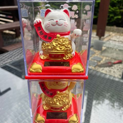 SOLAR ENERGY LYKKE katt maneki nek