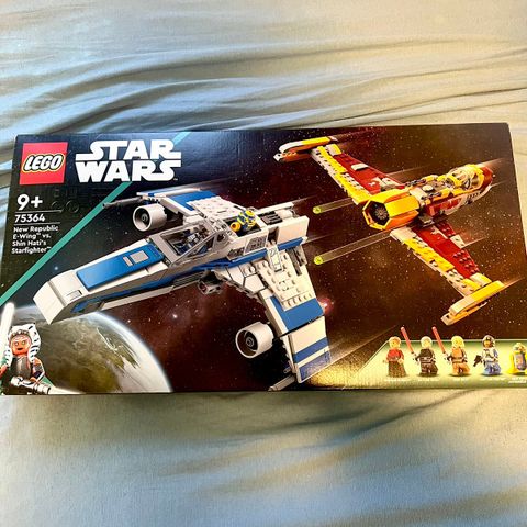 LEGO Star Wars 75364: New Republic E-Wing vs Shin Hati's Starfighter