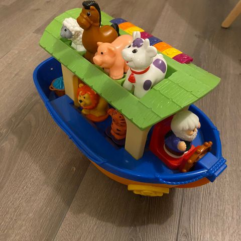 Noah’s Ark lekebåt