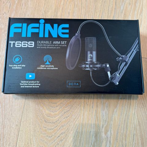 Fifine T669 x DELE usb microphone pack.        