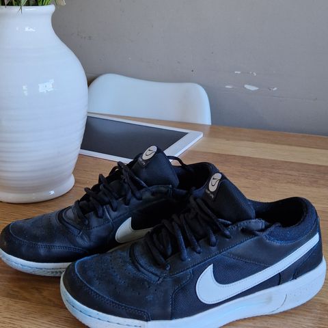 Padel/Tennis Nike herre sko str 43