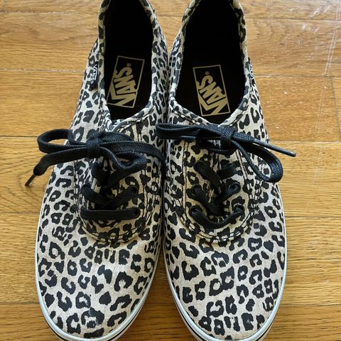 VANS lette tøysko med dyreprint, 38