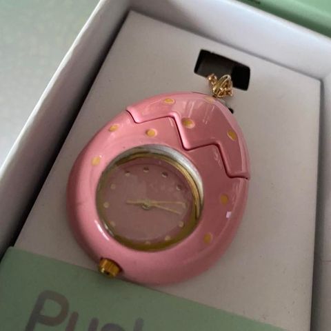 Klokke - Pusheen original - spesiell, rosa egg - HELT NY!
