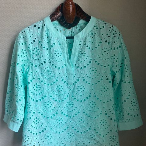 Cotton blouse in turquoise