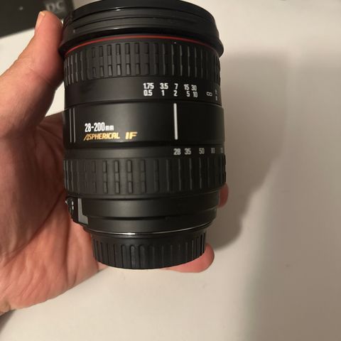 SIGMA 28-200mm 1:3.5-5.6 MACRO for Canon