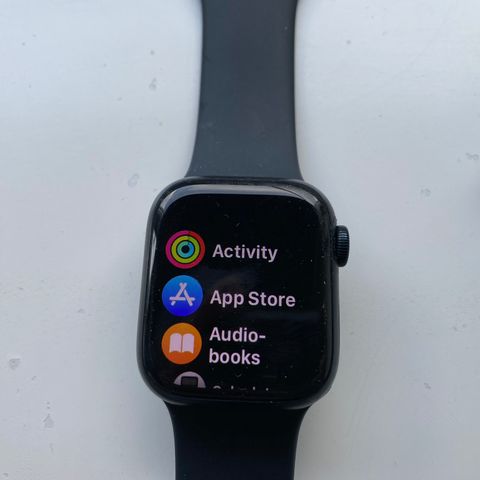 Apple Watch Series 8