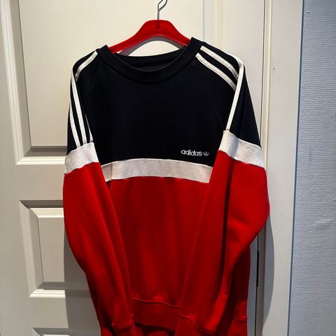 Adidas Crewneck - SJELDEN / STR M