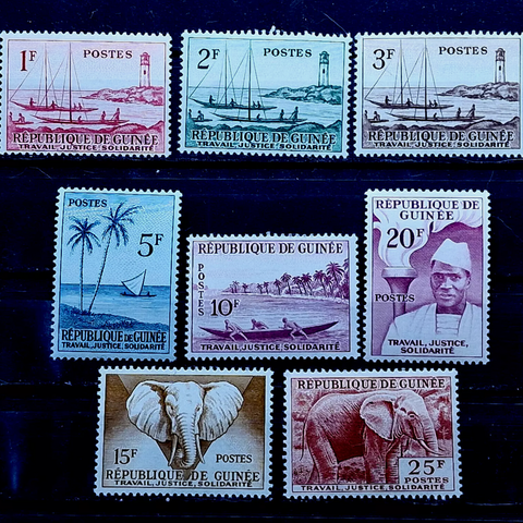 Guinea 1950-tallet - OL - MNH - 8 frimerker - Båter, elefanter