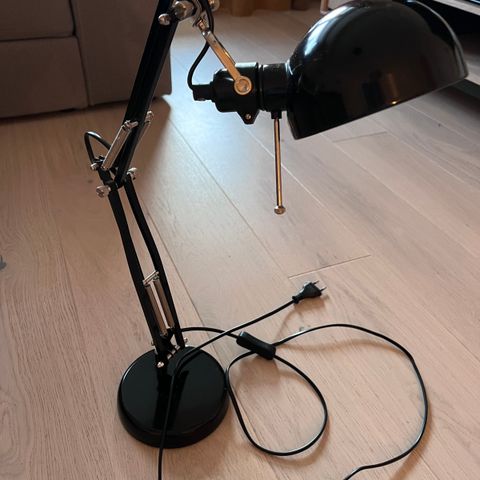 Skrivebordslampe