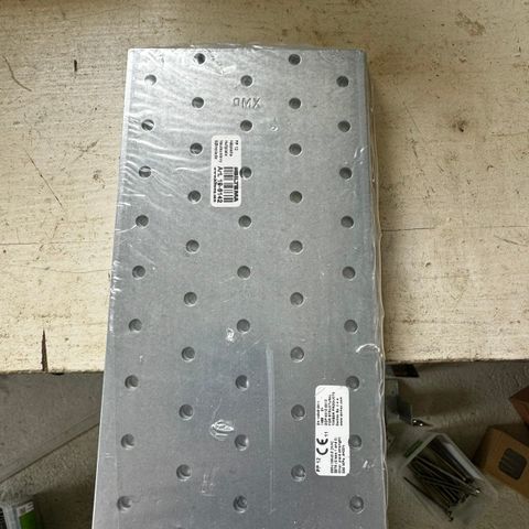 Hullplate metall 200 x 100 mm