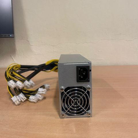 Bitmain APW3+ 1600W Antminer PSU selges billig