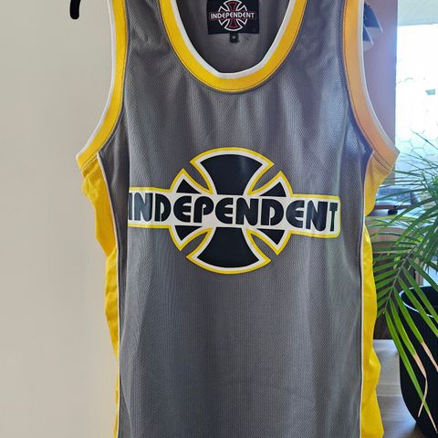 Independent jersey / singlet medium