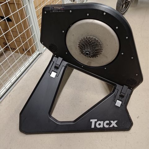 Tacx Neo - første generasjon (T2800)