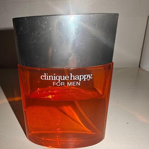 Clinique happy for men selges rimelig