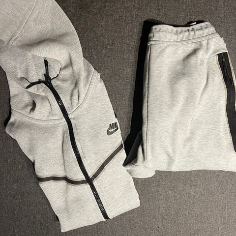 Nike Tech fleece