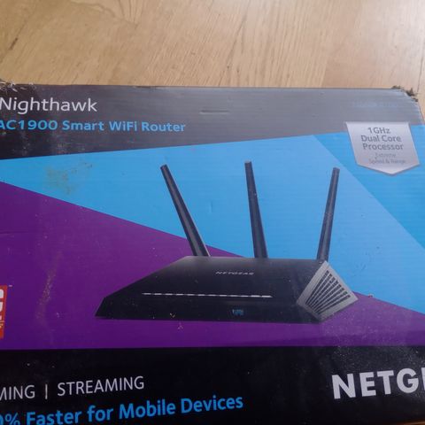 Netgear Night Hawk AC 1900 Smart wifi Router