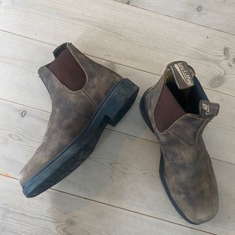 Nye Bluestone boots kr 200