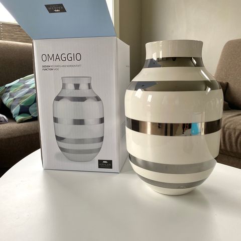 Kahler Omaggio vase