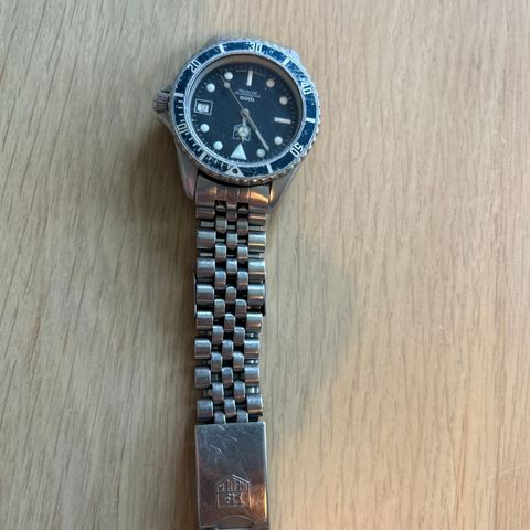 TAG Heuer 1000 QUARTZ