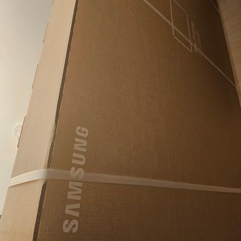 HELT NY Samsung 75” LS03B The Frame 4K QLED Smart TV (2023)