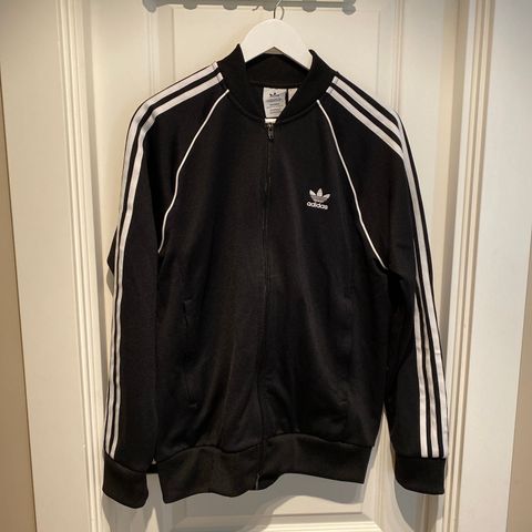 Adidas primeblue treningsjakke str L