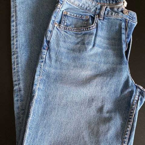 Jeans bukse str 40- 42