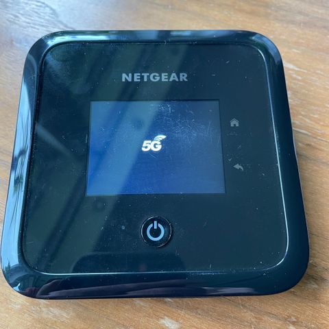 Netgear mobil router 5g selges .