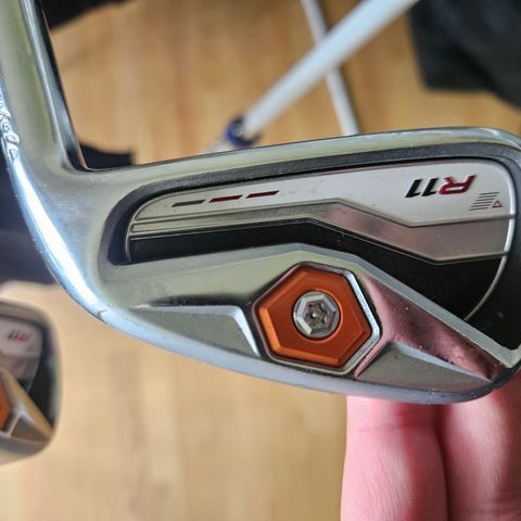 Taylormade R11