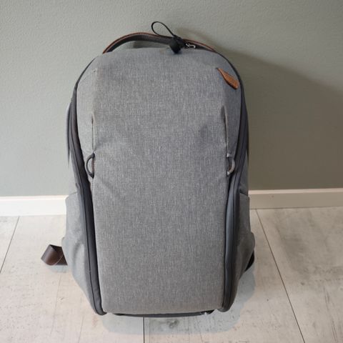 Peak design everyday backpack zip