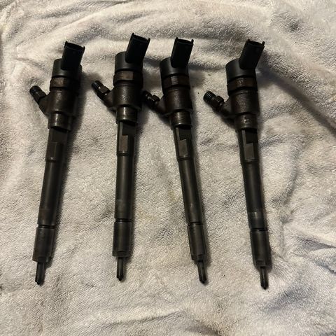 Hyundai santafe 2.2crdi injectors