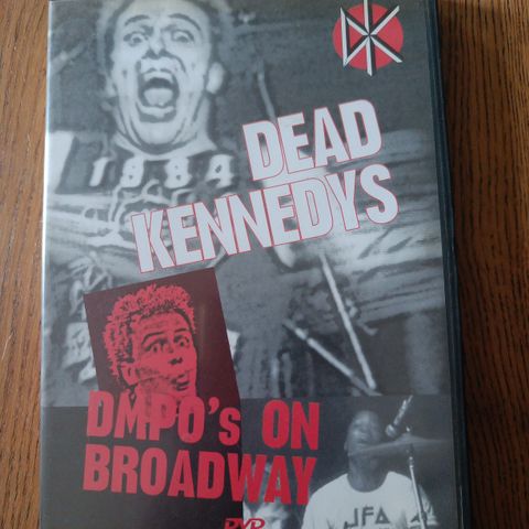 Skrotfot: Dead Kennedys DMPO's on Broadway