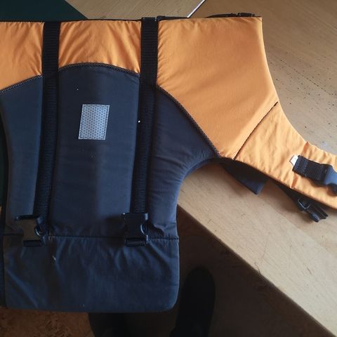 Flytevest / Redningsvest for Hund