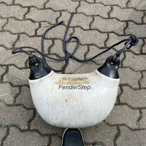 Fender step selges rimelig