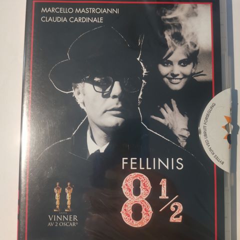 Fellinis 8 1/2 (DVD 1963, i plast, norsk tekst)