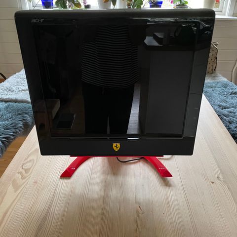 Acer Dataskjerm Ferrari 19’’