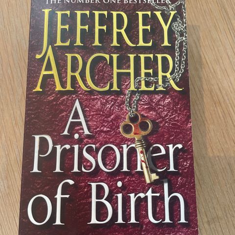 A peisoner of birth- av Jeffrey Archer, pocket