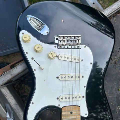 MIJ Frankencaster Stratocaster