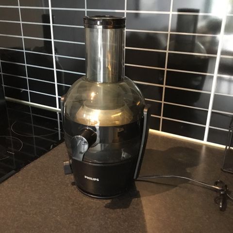 Philips fast juicer. Model HR1855/70 selges kr 500 eller bud