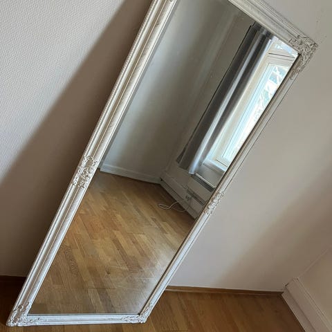 Annonsebilde
